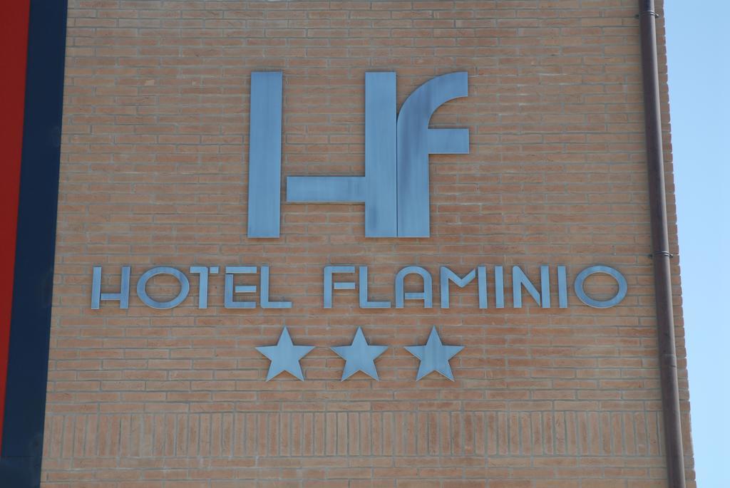 Hotel Flaminio Tavernelle Serrungarina Eksteriør bilde